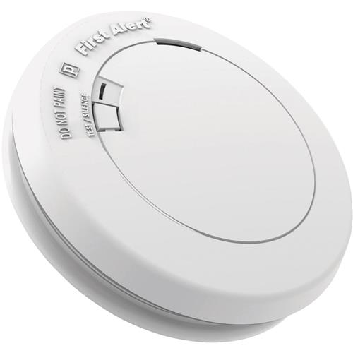 1039852 First Alert 10-Year Slim Round Battery Smoke Alarm