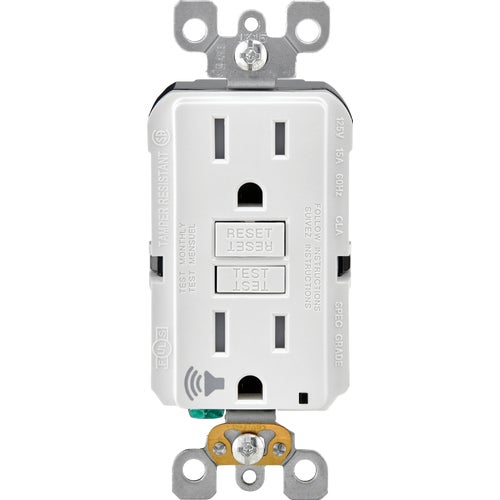 R92-GFTA1-0KW Leviton SmartLockPro Audible Trip Alert GFCI Outlet